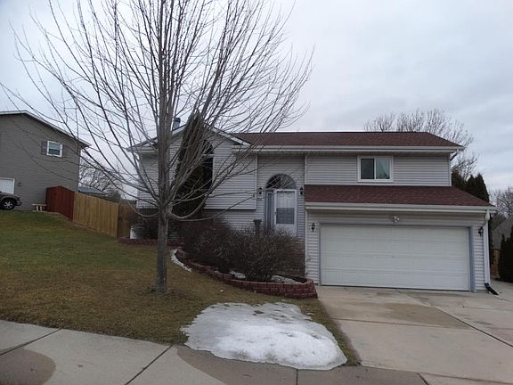 2nd image of 311 Stewart Hill Dr