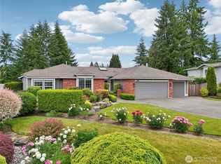 7887 Greyhawk Ave, Gig Harbor, WA 98335