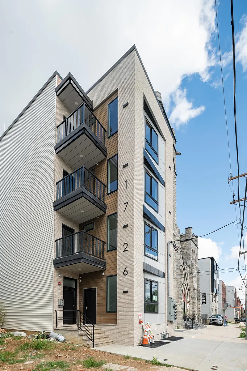 Building Photo - 1726 N 22nd St #4