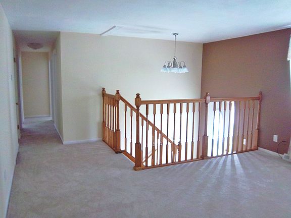 3rd image of 1104 Barone Dr