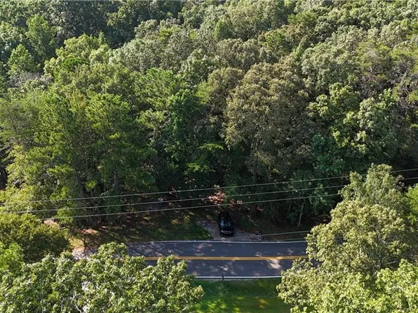 3746 Leach Rd #36, Gainesville, GA 30506