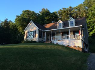 36 Washington Rd, Brimfield, MA 01010