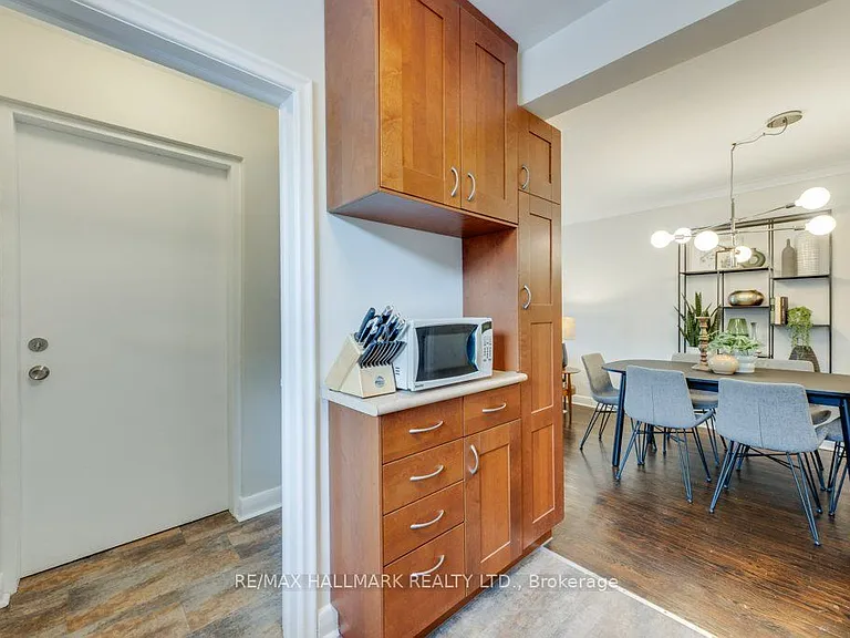 225 Woodville Ave #MAIN — Photo 17