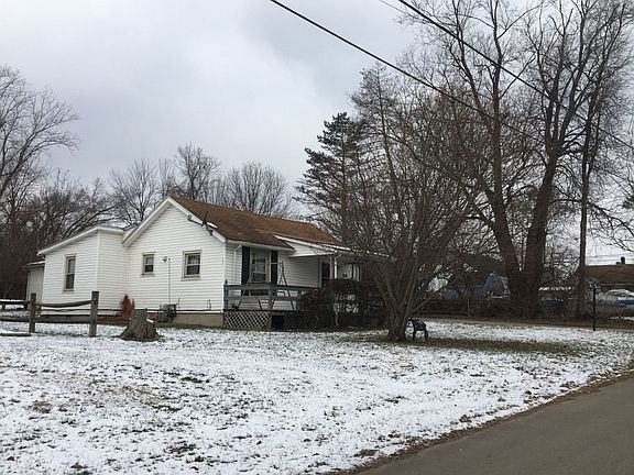 2nd image of 1406 East St