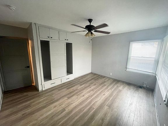 2nd bedroom, closet with sliding doors