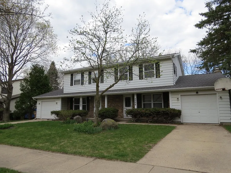 5306 Manitowoc Pkwy