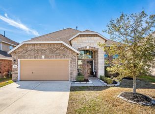 8323 Hampton Bay Dr, Baytown, TX 77523