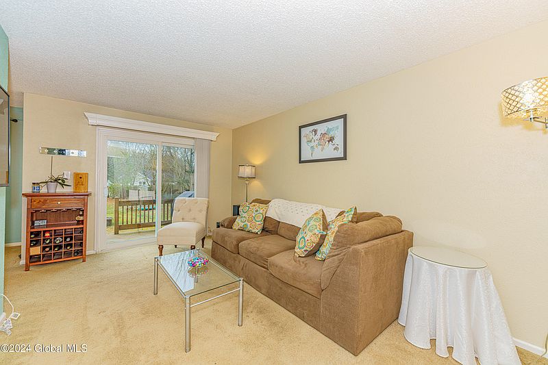 3rd image of 38 Wilan Lane