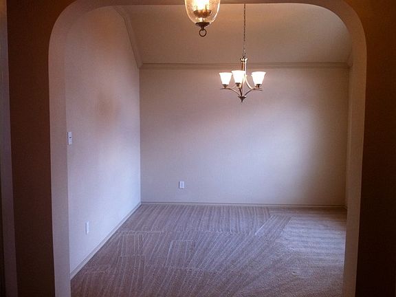 4th image of 1106 Wynnewood Dr