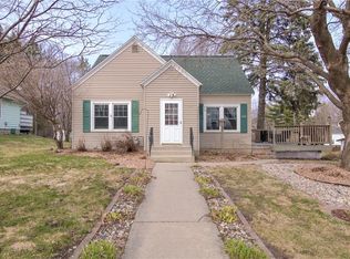 310 W Grove St, Ellsworth, WI 54011