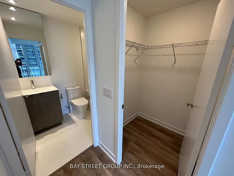 20 Edward St #1109 — Photo 6