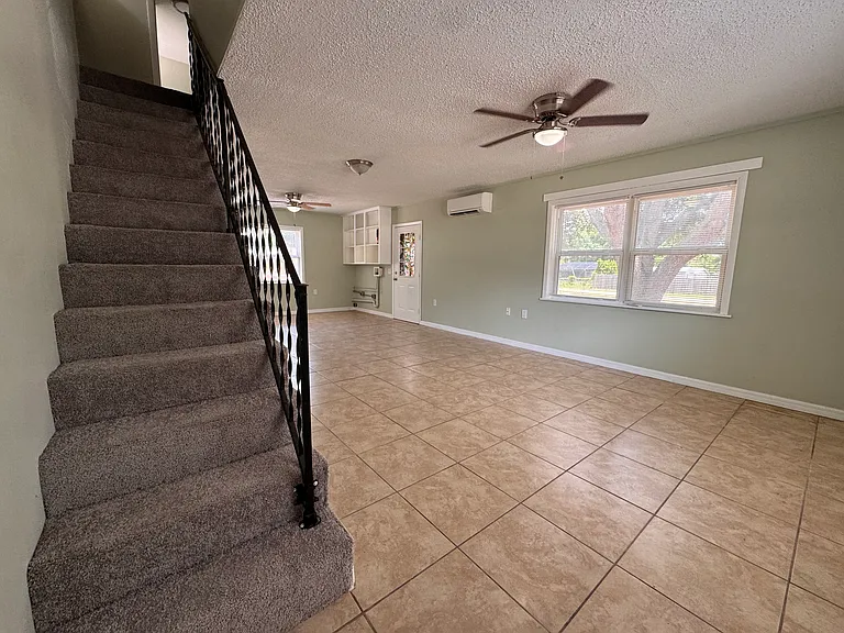 538 Orange St #538 — Photo 12