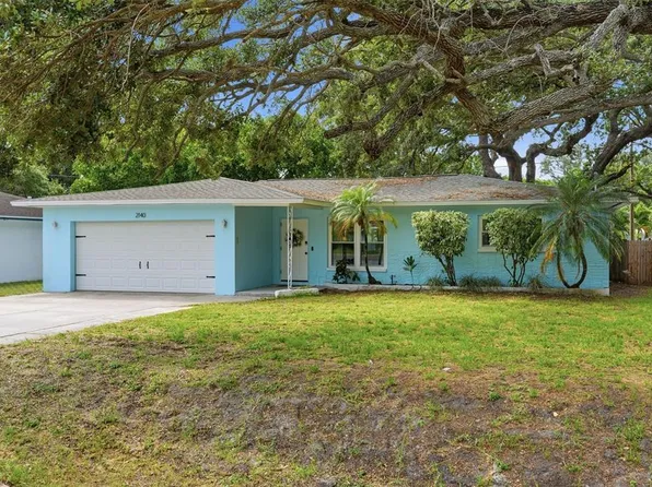 2140 NE Coachman Rd, Clearwater, FL 33765