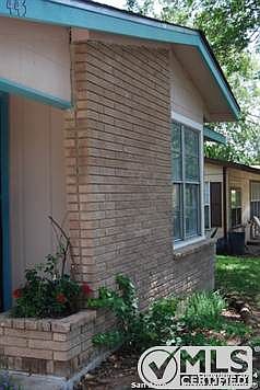 3rd image of 443 Dresden Dr