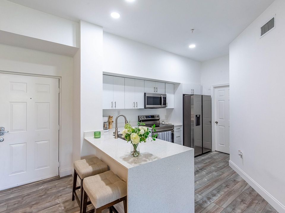 1st image of 11790 Saint Andrews Pl APT 305