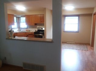 3319 S 86th St, Milwaukee, WI 53227