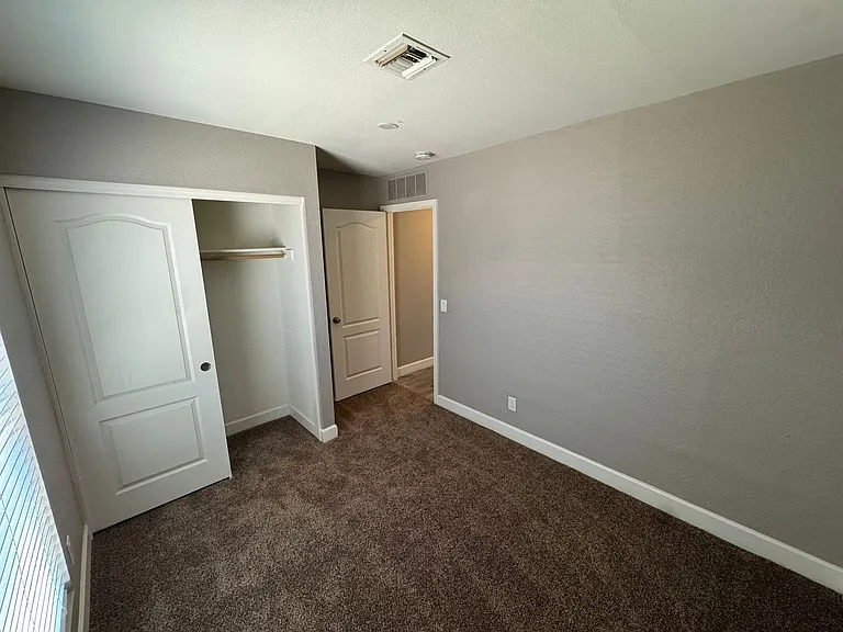768 E Stottler Pl — Photo 21