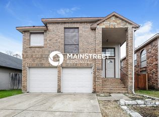 764 Meadowcreek Ct, Garland, TX 75043