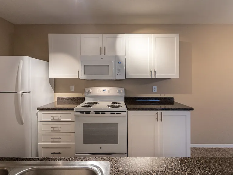 Washington Place — Photo 15