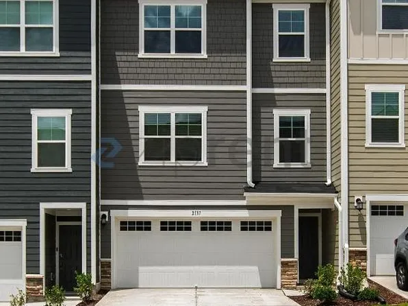 2137 Terrawood Dr, Durham, NC 27703