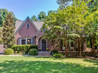432 SW Hillvale Turn, Knoxville, TN 37919