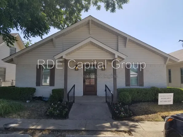 200 S Main St, Rhome, TX