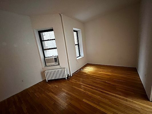 2nd image of 217 E 33rd St APT 2FE