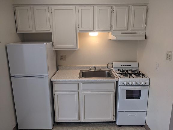 2nd image of 2306 Garfield Ave SE #Vzfkubvvu
