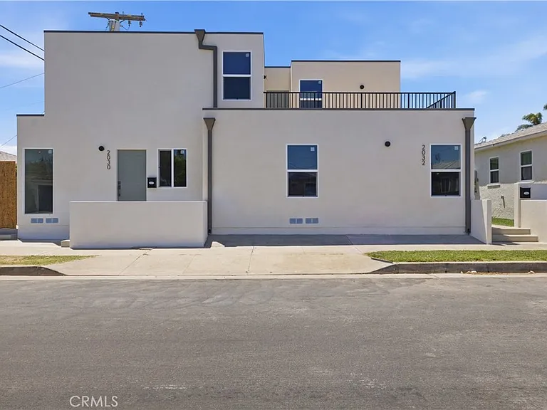 2032 W 88th St — Photo 1