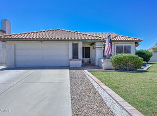 7637 W DREYFUS Drive, Peoria, AZ 85381