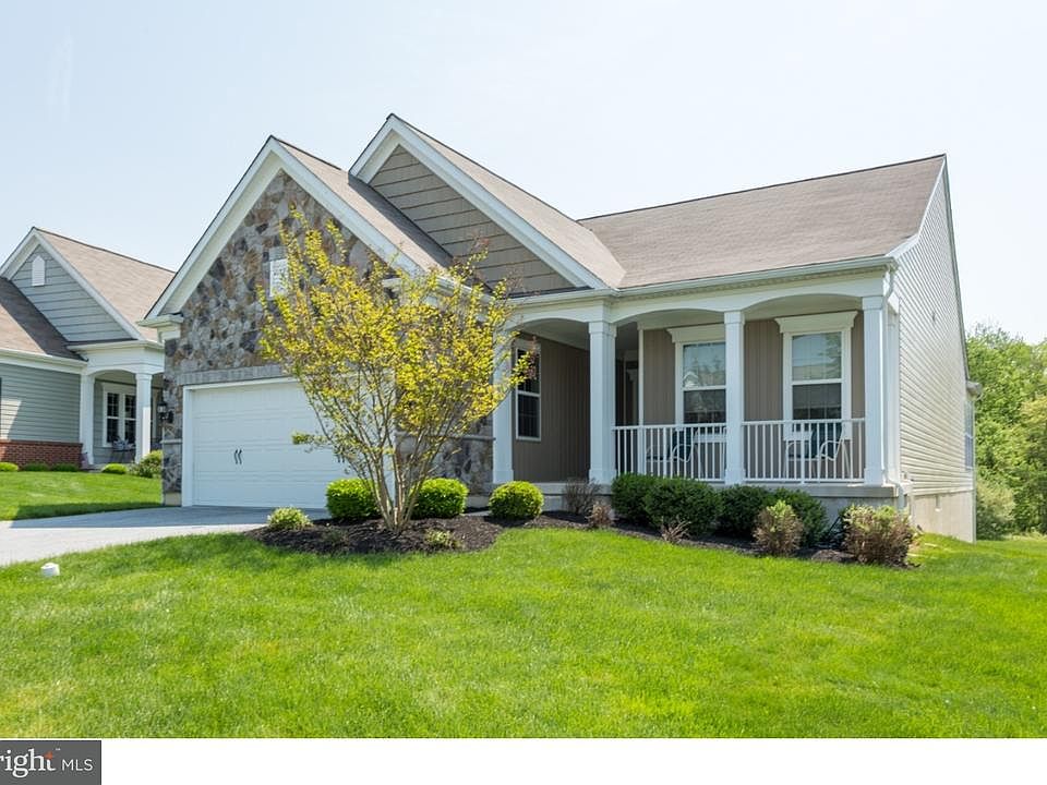 1st image of 474 Hallman Ct