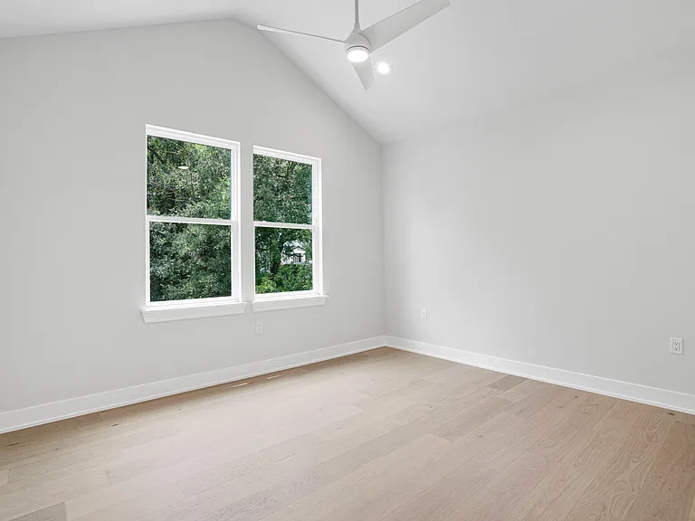 6116 Friendswood Dr — Photo 15