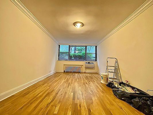 1st image of 148 W 68th St APT 1G
