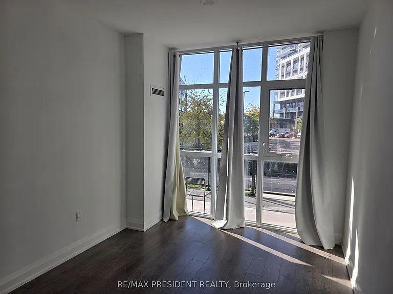 60 George Butchart Dr #112 — Photo 11