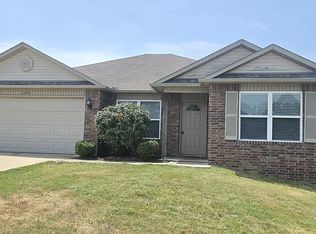 1195 Meadows Edge Dr, Alexander, AR 72002