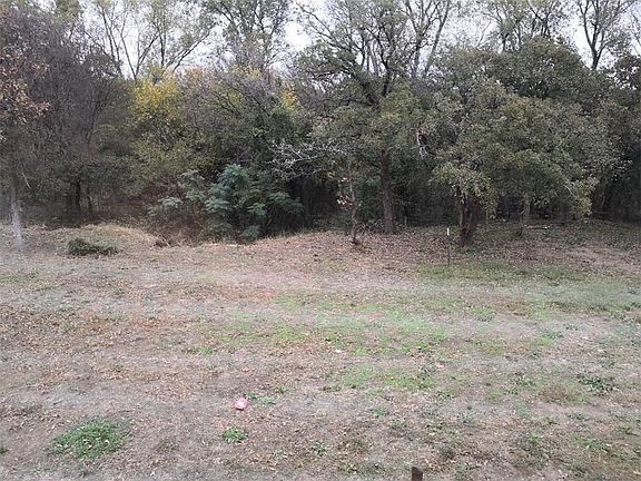 5th image of 9803 Sycamore Dr
