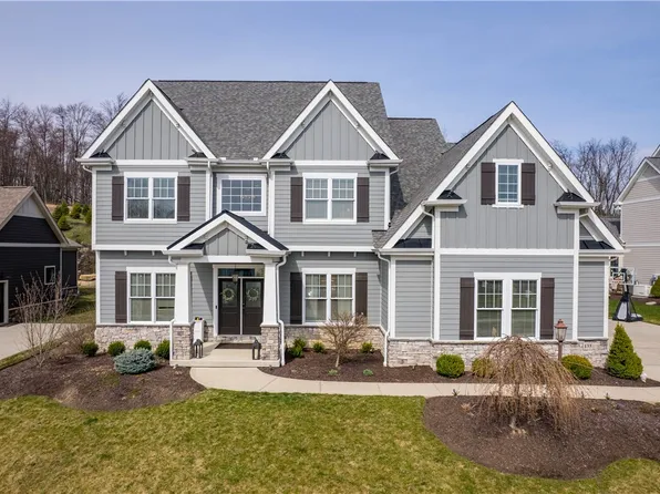 135 Birch Dr, Wexford, PA 15090