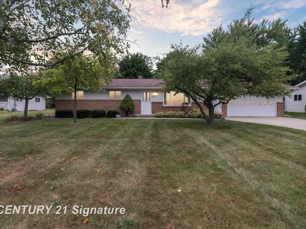 1104 Eddie Dr, Auburn, MI 48611