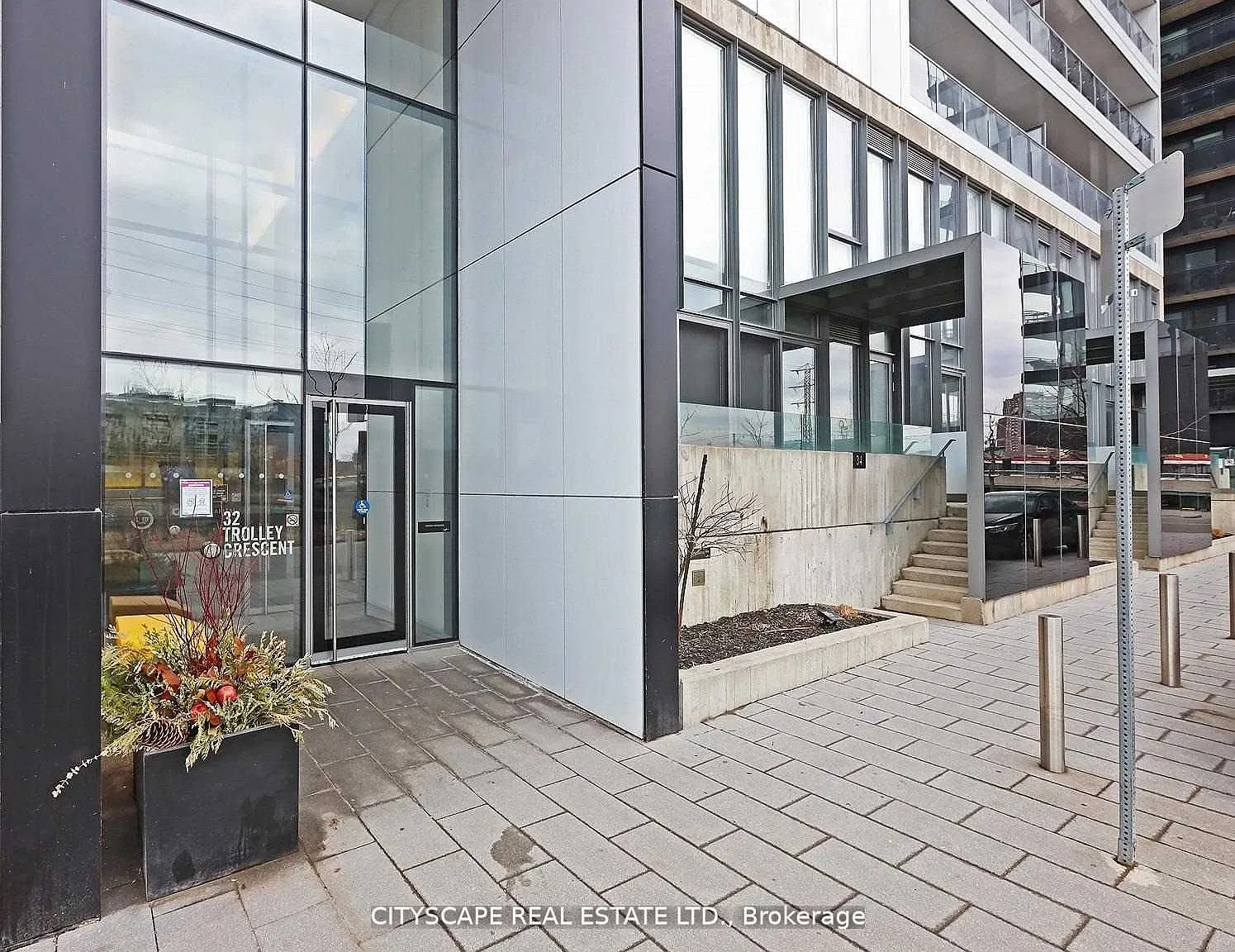 2 bed, $2,900 — Photo 2