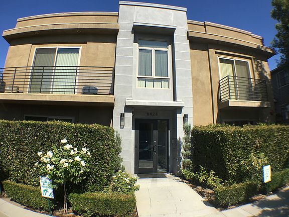 3rd image of 6428 Woodley Ave APT 1