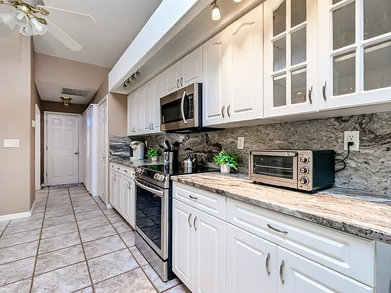 1112 Muscovie Ct — Photo 9