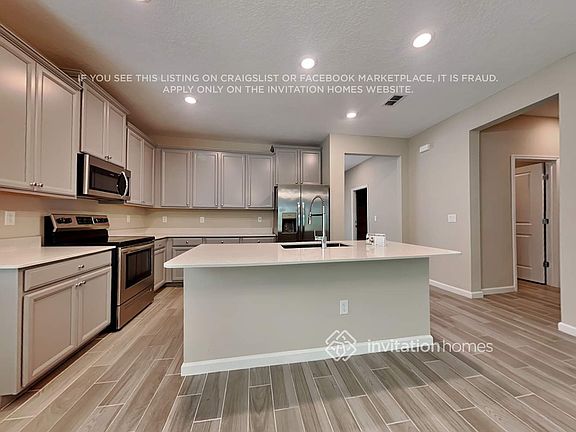 5th image of 6313 Morning Bluff Dr