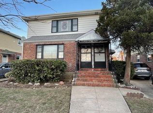 99 Gibson Blvd, Valley Stream, NY 11581