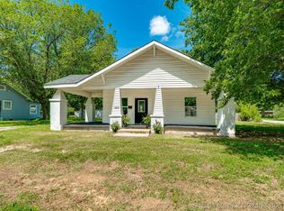 823 N Oak Ave, Ada, OK 74820