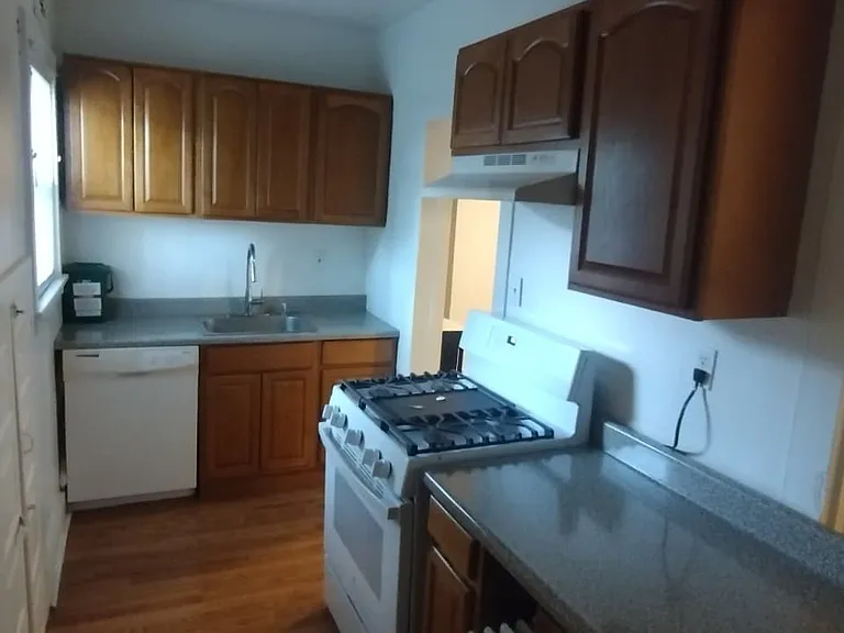 538 Hamilton St #1 — Photo 7