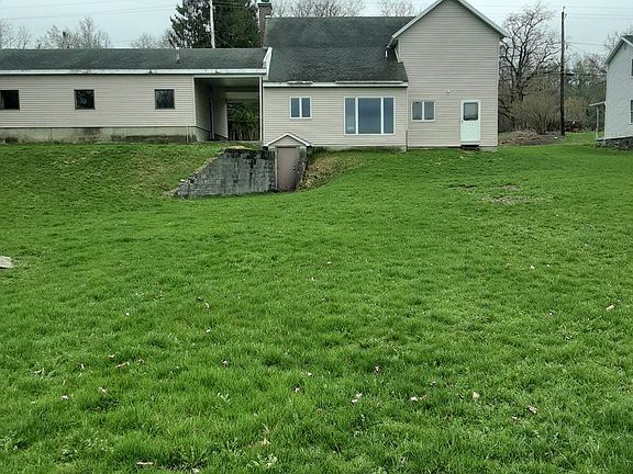 2nd image of 2337 County Road 16