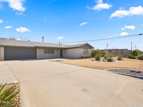 3rd image of 5904 Pebble Beach Dr