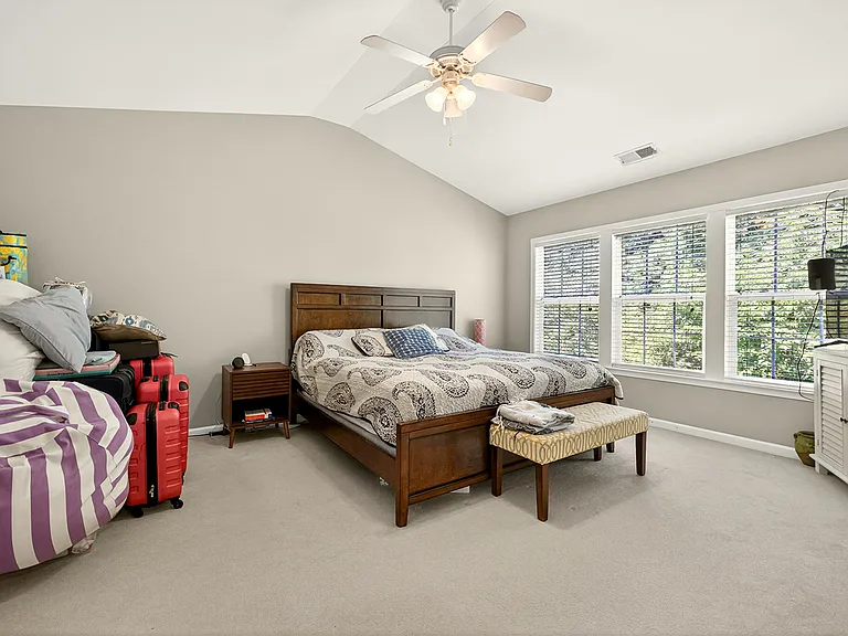 9538 Oswald Ln — Photo 20