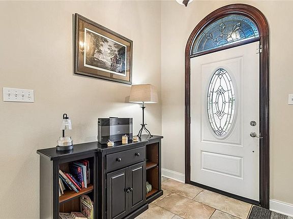 3rd image of 207 Spartan Loop