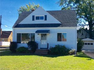 8505 Ackley Rd, Cleveland, OH 44130